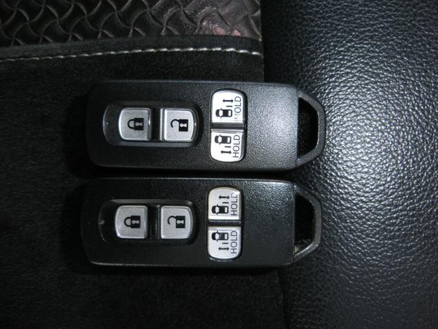 N-BOXカスタム G・Lターボホンダセンシング ギャザーズナビ・TV リアカメラ ETC 両側パワースライドドア 前後ドライブレコーダー LEDヘッドライト ターボ(7枚目)