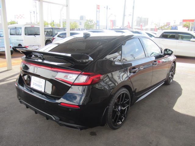 シビック ＲＳ　ＬＥＤヘッド　コーナーセンサー　衝突被害軽減ブレーキ　Ｂカメラ　シートヒーター　ワンオーナー　パワ－シ－ト　フルセグＴＶ　スマートキー　クルーズコントロール　ＵＳＢ　セキュリティアラーム　ＥＴＣ（8枚目）