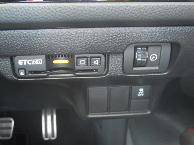 シビック ＲＳ　ＬＥＤヘッド　コーナーセンサー　衝突被害軽減ブレーキ　Ｂカメラ　シートヒーター　ワンオーナー　パワ－シ－ト　フルセグＴＶ　スマートキー　クルーズコントロール　ＵＳＢ　セキュリティアラーム　ＥＴＣ（30枚目）