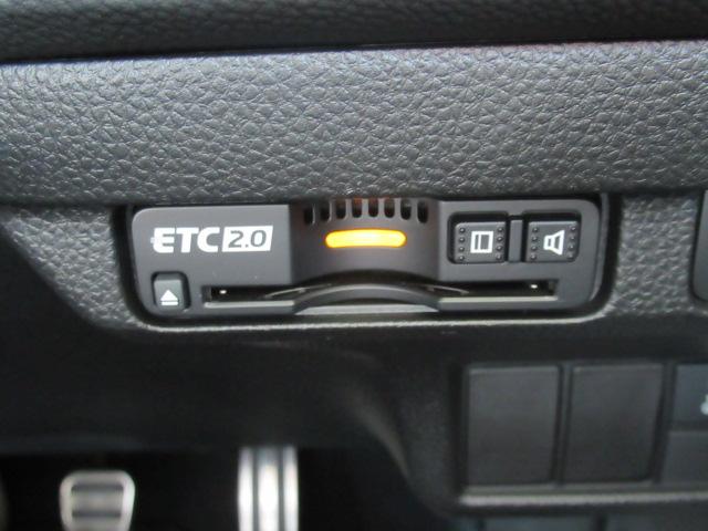 シビック ＲＳ　ＬＥＤヘッド　コーナーセンサー　衝突被害軽減ブレーキ　Ｂカメラ　シートヒーター　ワンオーナー　パワ－シ－ト　フルセグＴＶ　スマートキー　クルーズコントロール　ＵＳＢ　セキュリティアラーム　ＥＴＣ（31枚目）