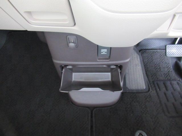 Ｎ－ＢＯＸ Ｇ・Ｌホンダセンシング　踏み間違い防止　前席シートヒーター　ワンオーナー　ＤＶＤ　バックモニター　両側スライドドア　クルコン　キーフリー　ＬＥＤヘッドライト　Ｗエアバック　スマートキー　ＶＳＡ　ＥＴＣ（42枚目）