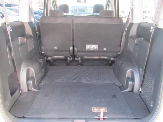ステップワゴンスパーダ クールスピリット　オートエアコン　地デジ　パワステ　ＨＤＤナビゲーション　ＥＴＣ　パワーウィンドウ　フロントカメラ　ＥＳＣ　スマートキー　ＵＳＢ　イモビライザー　エアバック　キーレス　３列シート（46枚目）