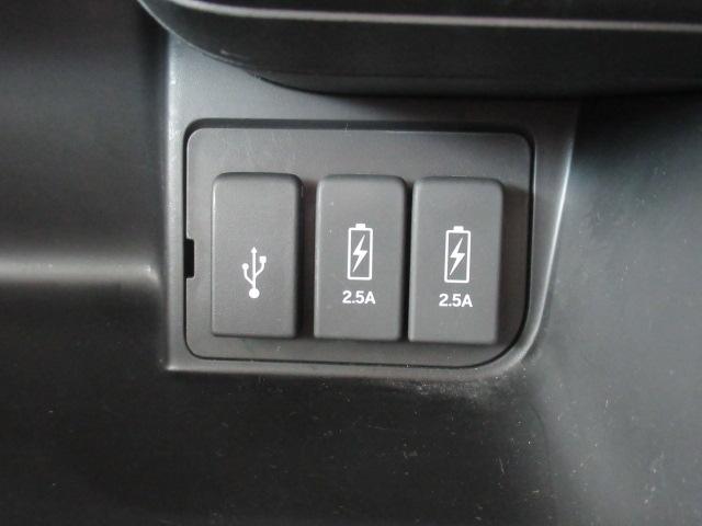 Ｎ－ＢＯＸカスタム Ｇ・ＥＸターボホンダセンシング　Ｒカメラ　ＣＭＢＳ　ターボ車　シートヒータ　カーテンエアバック　ＵＳＢ　アクティブクルーズコントロール　ナビ・ＴＶ　キーフリー　ＶＳＡ　オートライト　フルタイム４ＷＤ（29枚目）