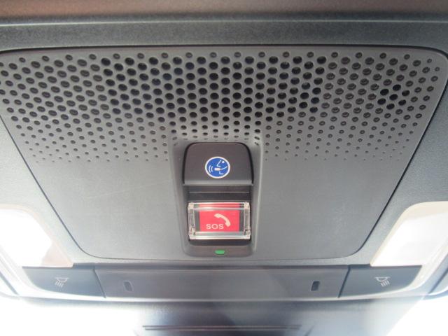 シビック ｅ：ＨＥＶ　盗難防止システム　クリアランスソナー　オートクルーズコントロール　地デジフルセグ　後カメラ　ＵＳＢポート　パワーステアリング　パワーシート　ＬＥＤライト　パワーウィンドウ　エアコン　ＡＢＳ（51枚目）