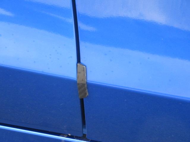 シビック ｅ：ＨＥＶ　盗難防止システム　クリアランスソナー　オートクルーズコントロール　地デジフルセグ　後カメラ　ＵＳＢポート　パワーステアリング　パワーシート　ＬＥＤライト　パワーウィンドウ　エアコン　ＡＢＳ（56枚目）