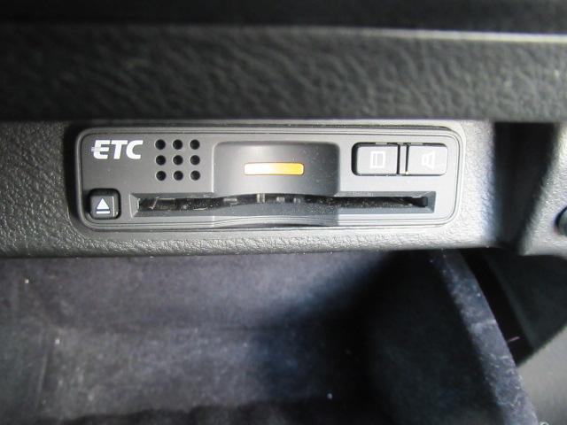 エリシオン GエアロHDDナビスペシャルパッケージ キーフリー AAC Rカメラ WSRS ETC HDDナビ パワステ パワーウインドウ エアバック ナビTV ABS 3列シート セキュリティーアラーム(27枚目)