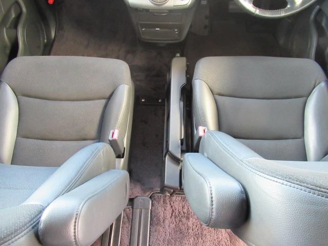 エリシオン GエアロHDDナビスペシャルパッケージ キーフリー AAC Rカメラ WSRS ETC HDDナビ パワステ パワーウインドウ エアバック ナビTV ABS 3列シート セキュリティーアラーム(28枚目)