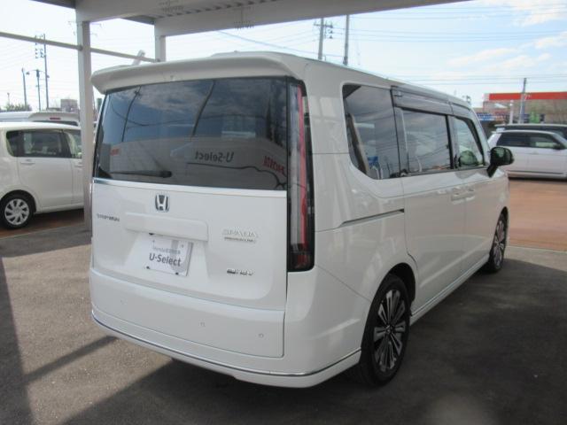 ステップワゴン e:HEVスパーダプレミアムライン マルチカメラ Pテールゲート Wエアコン 両側自動ドア Fセグ USB接続 クリアランスソナ クルーズC 助手席エアバッグ スマートK シ-トヒ-タ- DVD再生(8枚目)