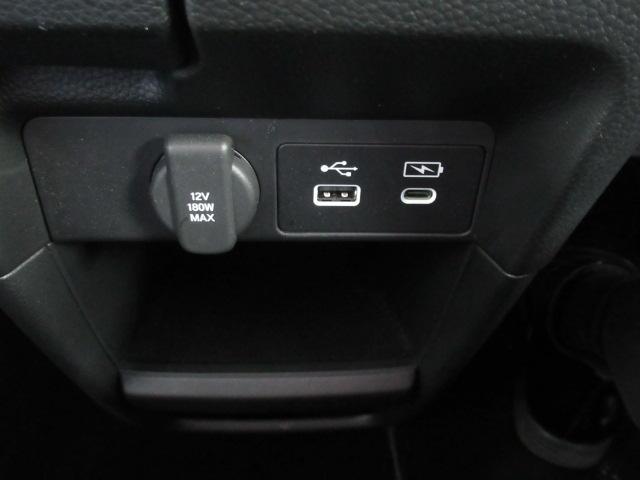 ステップワゴン e:HEVスパーダプレミアムライン マルチカメラ Pテールゲート Wエアコン 両側自動ドア Fセグ USB接続 クリアランスソナ クルーズC 助手席エアバッグ スマートK シ-トヒ-タ- DVD再生(38枚目)