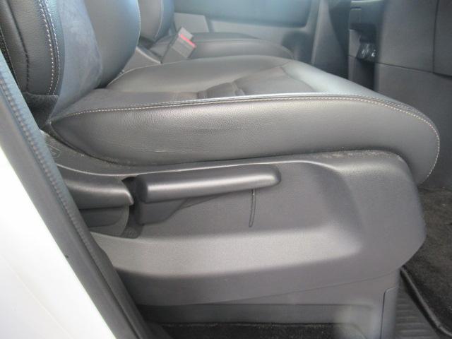 ステップワゴン e:HEVスパーダプレミアムライン マルチカメラ Pテールゲート Wエアコン 両側自動ドア Fセグ USB接続 クリアランスソナ クルーズC 助手席エアバッグ スマートK シ-トヒ-タ- DVD再生(43枚目)