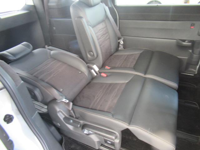 ステップワゴン e:HEVスパーダプレミアムライン マルチカメラ Pテールゲート Wエアコン 両側自動ドア Fセグ USB接続 クリアランスソナ クルーズC 助手席エアバッグ スマートK シ-トヒ-タ- DVD再生(47枚目)