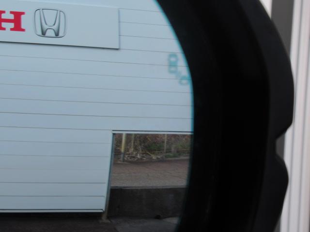 ステップワゴン e:HEVスパーダプレミアムライン マルチカメラ Pテールゲート Wエアコン 両側自動ドア Fセグ USB接続 クリアランスソナ クルーズC 助手席エアバッグ スマートK シ-トヒ-タ- DVD再生(64枚目)