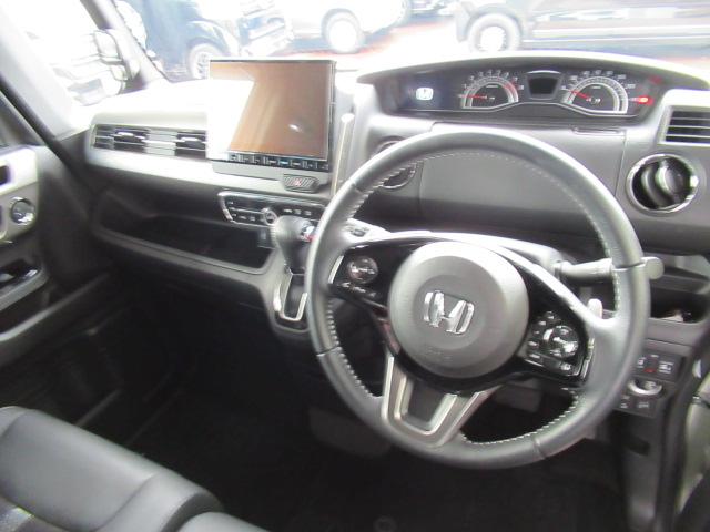 N-BOXカスタム Lスタイル+ブラック 衝突軽減ブレ-キ パーキングセンサー 禁煙 DVD再生 横滑り防止 シ-トヒ-タ- クルーズコントロール LEDライト ナビTV 地デジ イモビライザー スマキー ABS(8枚目)