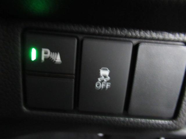 N-BOXカスタム Lスタイル+ブラック 衝突軽減ブレ-キ パーキングセンサー 禁煙 DVD再生 横滑り防止 シ-トヒ-タ- クルーズコントロール LEDライト ナビTV 地デジ イモビライザー スマキー ABS(16枚目)