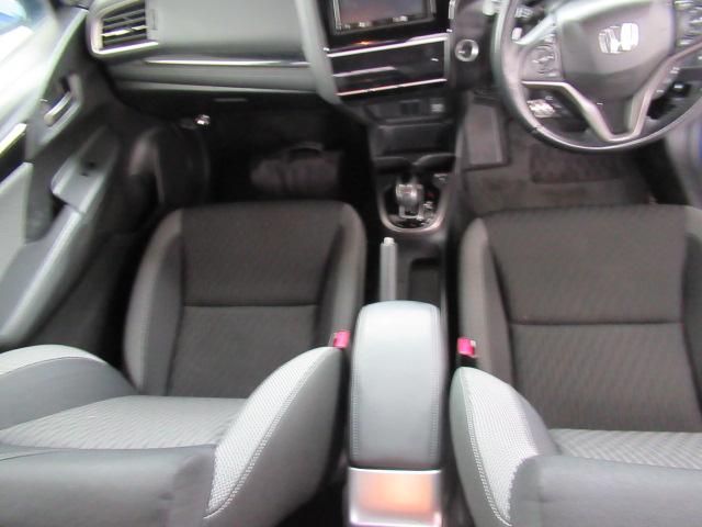 フィットハイブリッド Ｓホンダセンシング　スマ－トキ－　ナビＴＶ　禁煙　アクティブクルーズコントロール　パワーウインドウ　ドライブレコーダ　サイドエアバック　ＤＶＤ再生　パワーステアリング　ＬＥＤヘッドランプ　ＡＢＳ（21枚目）