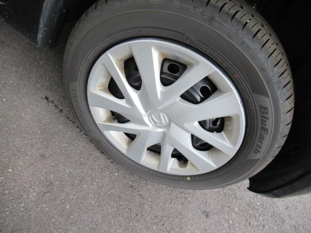 N-BOX ベースグレード 禁煙 エアバック 横滑り防止 4WD車 Rカメ 前後ソナー LEDライト サイドカーテンエアバック スマ-トキ- アイドリングSTOP クルコン オートエアコン USB オートライト(24枚目)