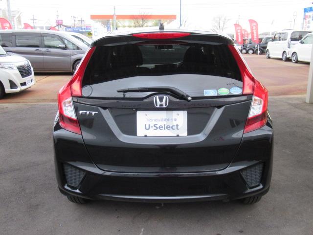 �O�����h�b����ԂłR���B�ǎ��Ȓ��ÎԂ���葵���Ă��҂����Ă���܂��B