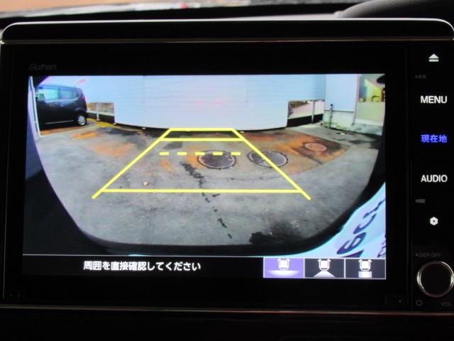 �y���A�J�����z���o�[�X�ɓ���邾���Ō���̉f�����f��܂��B���S�m�F��A�������ԏ�ł̎Ԍɓ���A�J�̓����ԂȂǎ��E�̈������ɕ֗��ł��B���S�Ƀo�b�N����ׂɂ͌������Ȃ������ł��B