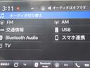 ｅ：ＨＥＶホーム　ＣＭＢＳ　地デジフルセグ　Ｂモニター　オートクルーズ　ＵＳＢポート　スマートキー　盗難防止システム　ＬＥＤヘッドライト　Ｄレコ　定期点検記録簿　サイドカーテンエアバック　ＶＳＡ(12枚目)