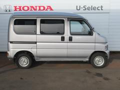 第３者機関によって車両状態証明書を発行しております。安心・信頼のお車です。 4