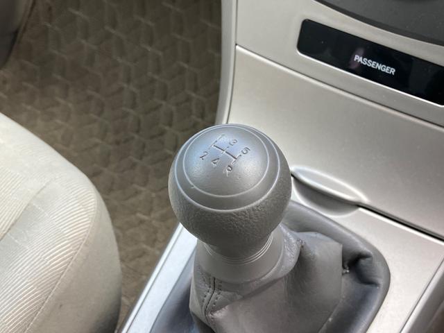 カローラアクシオ G CD キーレス 電動格納ミラー オートウィンドウ オートエアコン 5MT ETC 12ヶ月点検付(26枚目)