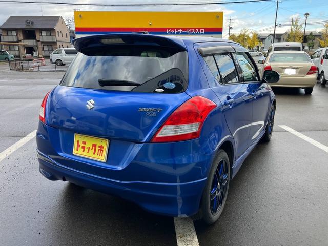 スイフト RS ディスチャージヘッドランプ 5MT ACC オートライト フロントフォグランプ プッシュスタート スマートキー USB電源 ナビ オートウィンドウ ETC 12ヶ月点検付(11枚目)