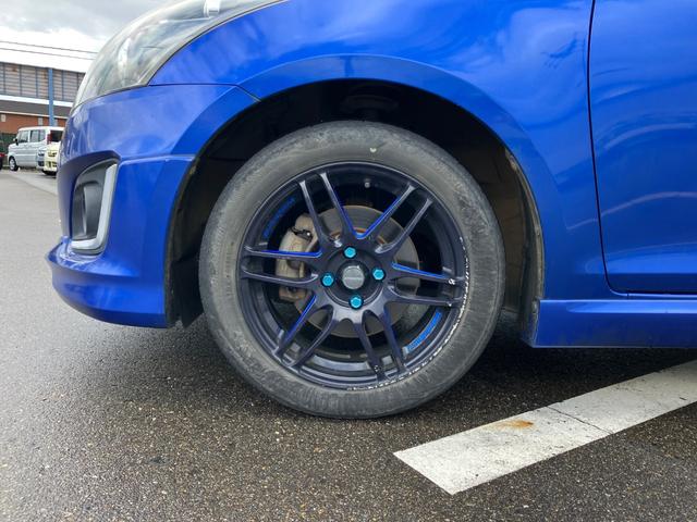 スイフト RS ディスチャージヘッドランプ 5MT ACC オートライト フロントフォグランプ プッシュスタート スマートキー USB電源 ナビ オートウィンドウ ETC 12ヶ月点検付(16枚目)