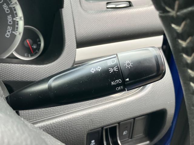 スイフト RS ディスチャージヘッドランプ 5MT ACC オートライト フロントフォグランプ プッシュスタート スマートキー USB電源 ナビ オートウィンドウ ETC 12ヶ月点検付(24枚目)