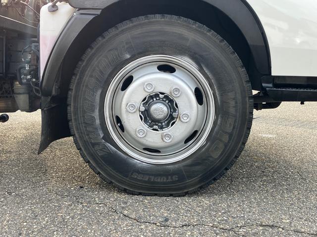 デュトロ ヒアブクレーン オートウィンドウ 6MT フロントフォグランプ 電動格納ミラー(7枚目)