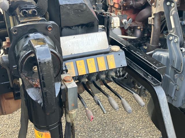 デュトロ ヒアブクレーン オートウィンドウ 6MT フロントフォグランプ 電動格納ミラー(10枚目)