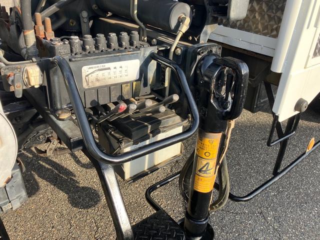 デュトロ ヒアブクレーン オートウィンドウ 6MT フロントフォグランプ 電動格納ミラー(20枚目)