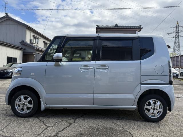 N-BOX G 4WD キーフリー 純正OPCD・ラジオプレイヤー 外装仕上げ済み ヒータードアミラー付き(4枚目)