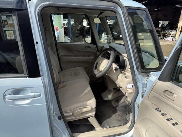 N-BOX G 4WD キーフリー 純正OPCD・ラジオプレイヤー 外装仕上げ済み ヒータードアミラー付き(6枚目)