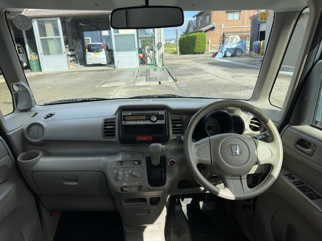 N-BOX G 4WD キーフリー 純正OPCD・ラジオプレイヤー 外装仕上げ済み ヒータードアミラー付き(11枚目)