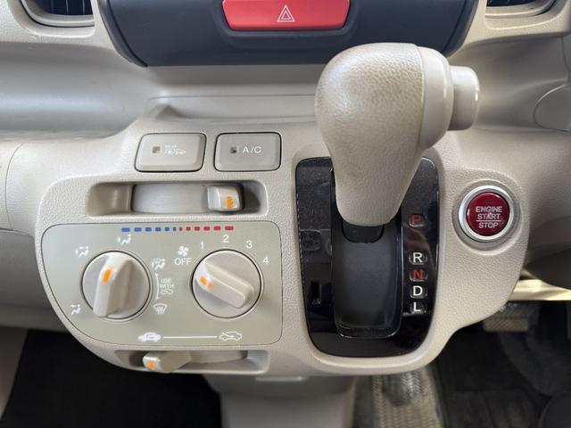 N-BOX G 4WD キーフリー 純正OPCD・ラジオプレイヤー 外装仕上げ済み ヒータードアミラー付き(17枚目)