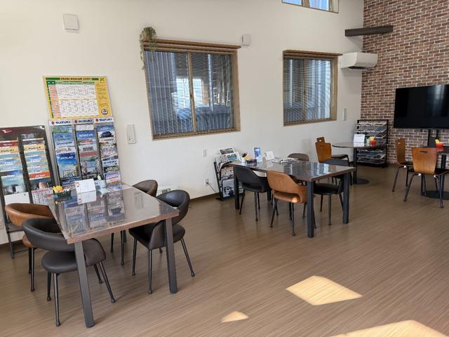 N-BOX G 4WD キーフリー 純正OPCD・ラジオプレイヤー 外装仕上げ済み ヒータードアミラー付き(24枚目)