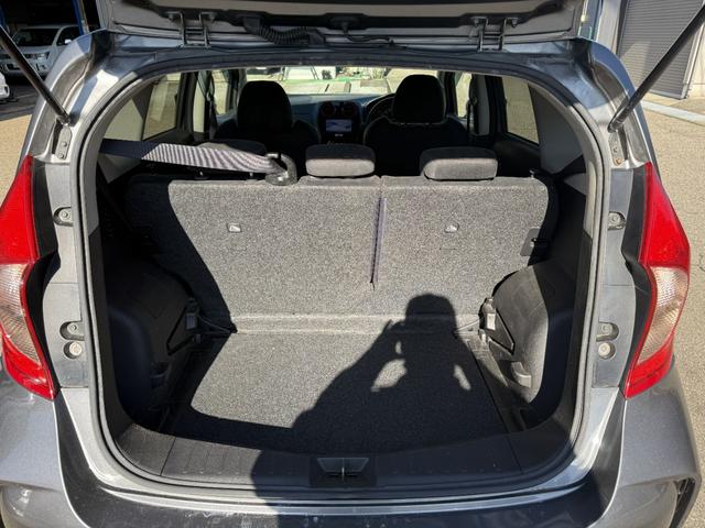 ノート ニスモ IMPUL製アルミホイール オートライト バックフォグランプ 純正オーテック製スポーツマフラー KENWOOD製Bluetooth機能付きフルセグナビ ETC(11枚目)