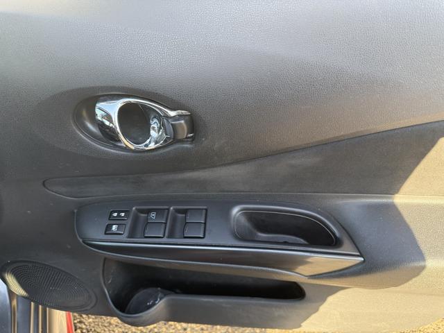 ノート ニスモ IMPUL製アルミホイール オートライト バックフォグランプ 純正オーテック製スポーツマフラー KENWOOD製Bluetooth機能付きフルセグナビ ETC(23枚目)