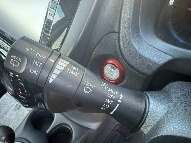 ノート ニスモ IMPUL製アルミホイール オートライト バックフォグランプ 純正オーテック製スポーツマフラー KENWOOD製Bluetooth機能付きフルセグナビ ETC(25枚目)