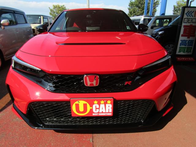 シビック タイプＲ　６速マニュアル　ワンオーナー　禁煙車　ナビＴＶ　バックカメラ　ＥＴＣ２．０　アダプティブクルーズコントロール　レーンアシスト　クリアランスソナー　ＬＥＤ　オートライト　オートマチックハイビーム（2枚目）