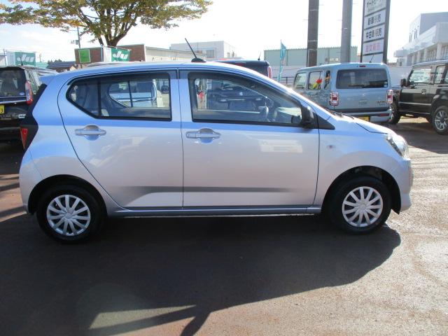 ミライース L SAIII 4WD(8枚目)