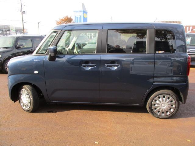 ワゴンRスマイル ハイブリッドS 4WD(4枚目)