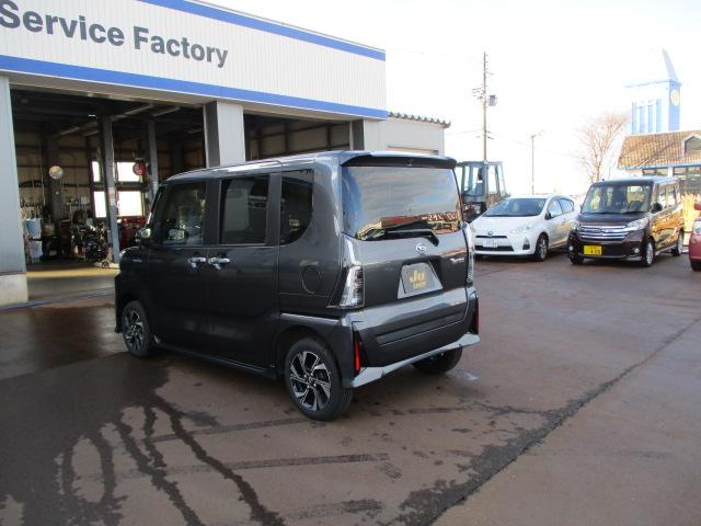 タント カスタムＸ　４ＷＤ（6枚目）