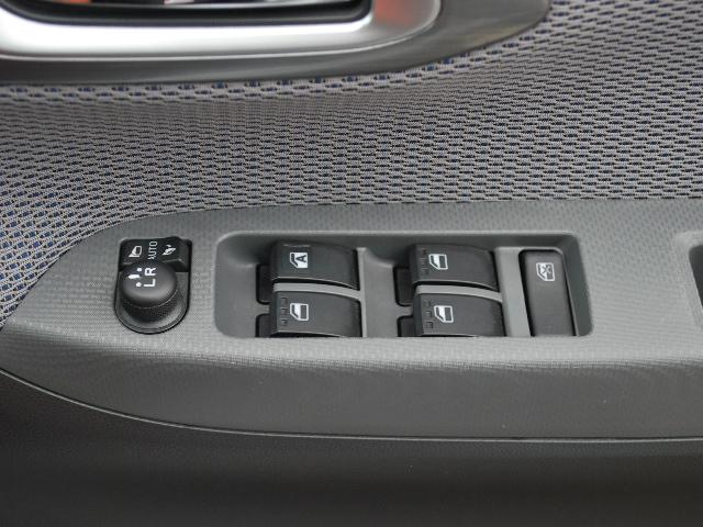 カスタム RS SA 4WDターボ 純正メモリーナビTV(13枚目)