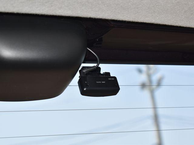 ムーヴコンテ Ｘスペシャル　４ＷＤ　社外メモリーナビ　ＣＤ／ＤＶＤ／Ｂｌｕｅｔｏｏｔｈ対応　キーレス　前後ドライブレコーダー　ＥＴＣ　電動格納ドアミラー　ベンチシート　寒冷地仕様　盗難防止装置　衝突安全ボディ　ＡＢＳ　フル装備（12枚目）