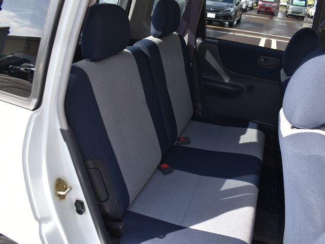 プレオ ＬＳ　４ＷＤ　５速マニュアル　キーレス　禁煙車　純正アルミホイール　ＣＤオーディオ　ＥＴＣ　フォグランプ　純正フロアーマット　ドアバイザー（22枚目）
