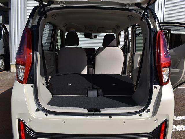 ｅＫワゴン Ｇ　４ＷＤ　９インチオリジナルナビ　フルセグＴＶ　Ｂｌｕｅｔｏｏｔｈ　２トーンカラー　バックモニター付きルームミラー　三菱ｅ－アシスト　プッシュスタート　シートヒーター　オートエアコン　ワンオーナー車（33枚目）