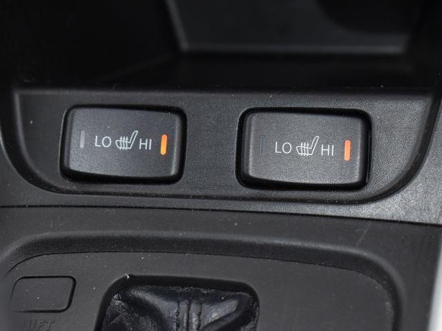 ＳＸ４ Ｓクロス ベースグレード　４ＷＤ　メモリーナビ　フルセグＴＶ　バックカメラ　クルーズコントロール　ＡＬＬＧＲＩＰ　プッシュスタート　スマートキー　ＨＩＤライト　パドルシフト　純正アルミ　ヘッドライトウォッシャー　シートヒーター（28枚目）