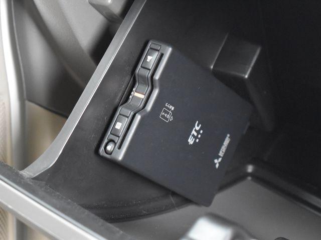 ＮＶ１００クリッパーバン ＧＸターボ　４ＷＤ　純正メモリーナビ　フルセグＴＶ　Ｂｌｕｅｔｏｏｔｈ　４速オートマチック　エマージェンシーブレーキ　ＥＴＣ　リヤヒーター　パワーウィンドウ　エアコン　パワステ　電動格納ドアミラー（19枚目）