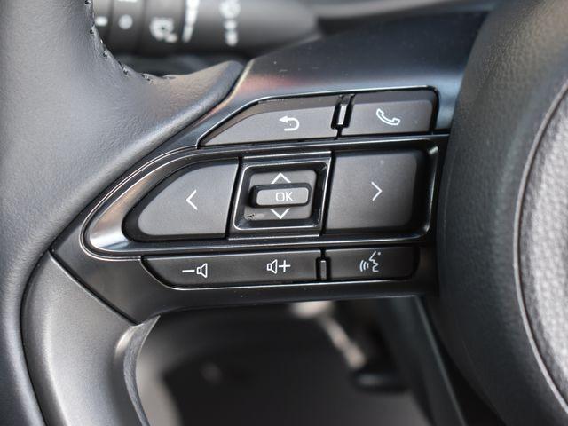 ヤリスクロス ハイブリッドZ 4WD 8インチディスプレイオーディオ ナビTV パノラミックビューモニター 前後ドラレコ セーフティセンス ワンオーナー車 寒冷地仕様 パワーシート クルーズコントロール ハーフレザーシート ETC(21枚目)